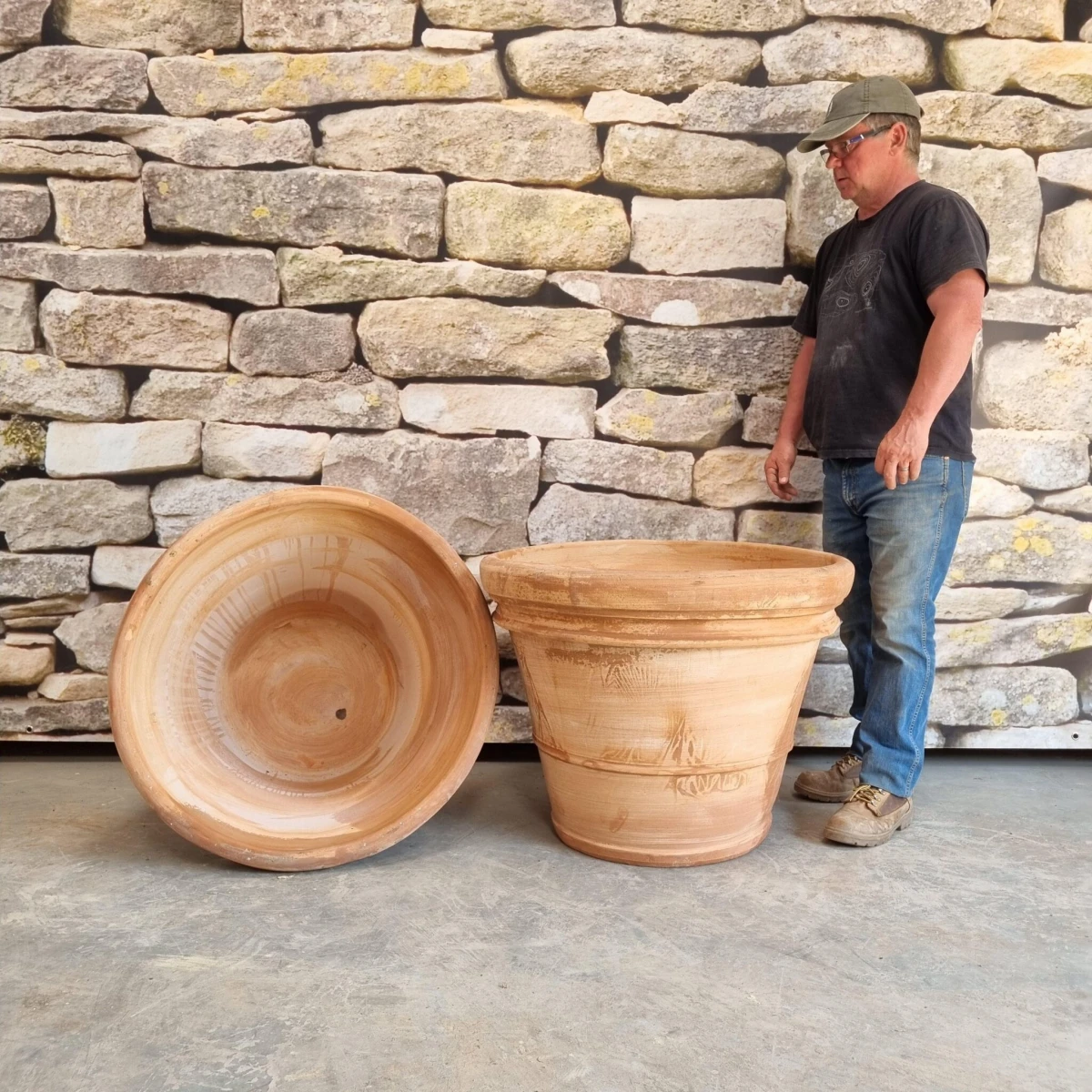 Frost Proof Tuscan Handmade clay 70cm diameter - Handmade for Villaggio Verde