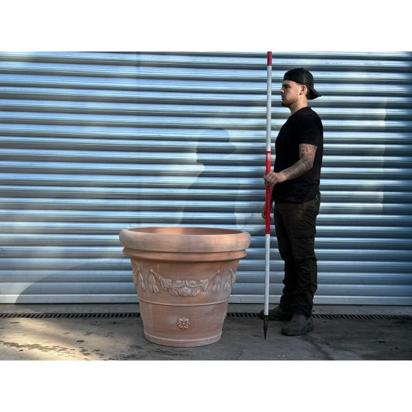 Terracotta Tuscan Pots | Garland | 80cm Diameter